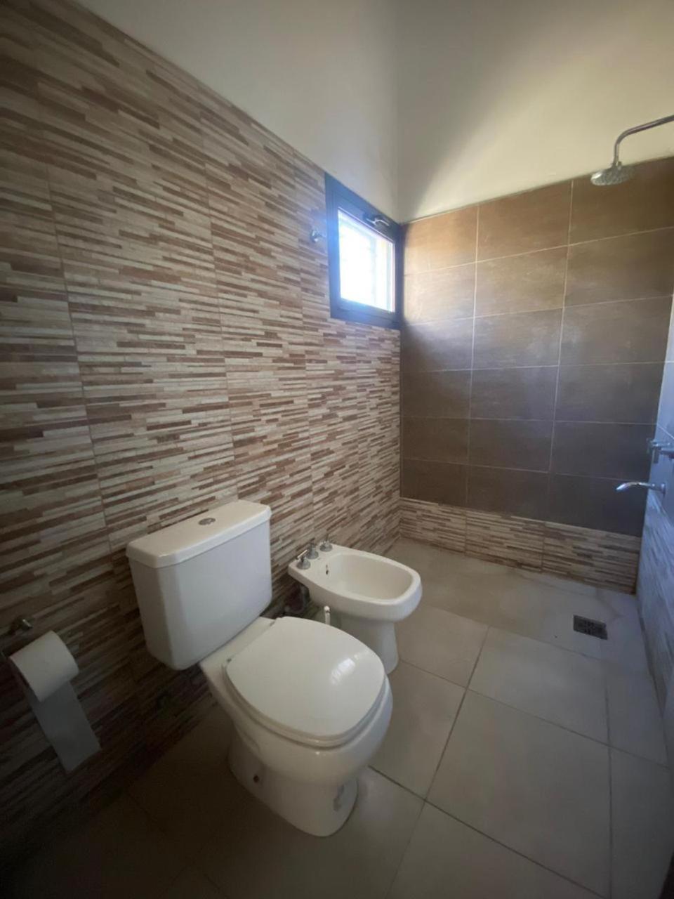 Casa Con Pileta Cerca De Pekos Y Carlos Paz